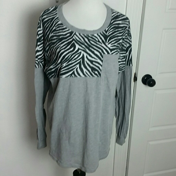 PINK l Crew Neck Zebra Tee Shirt D7 - Picture 1 of 8